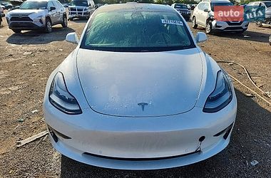 Седан Tesla Model 3 2020 в Тернополі фото 5 Седан Tesla Model 3 2020 в Тернополі
