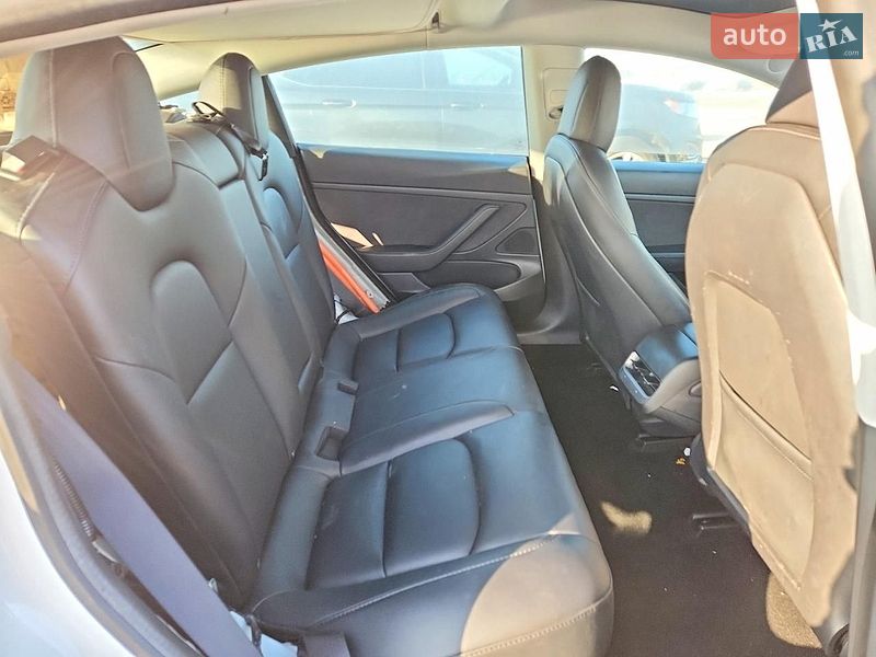 Седан Tesla Model 3 2020 в Тернополі фото 10 Седан Tesla Model 3 2020 в Тернополі