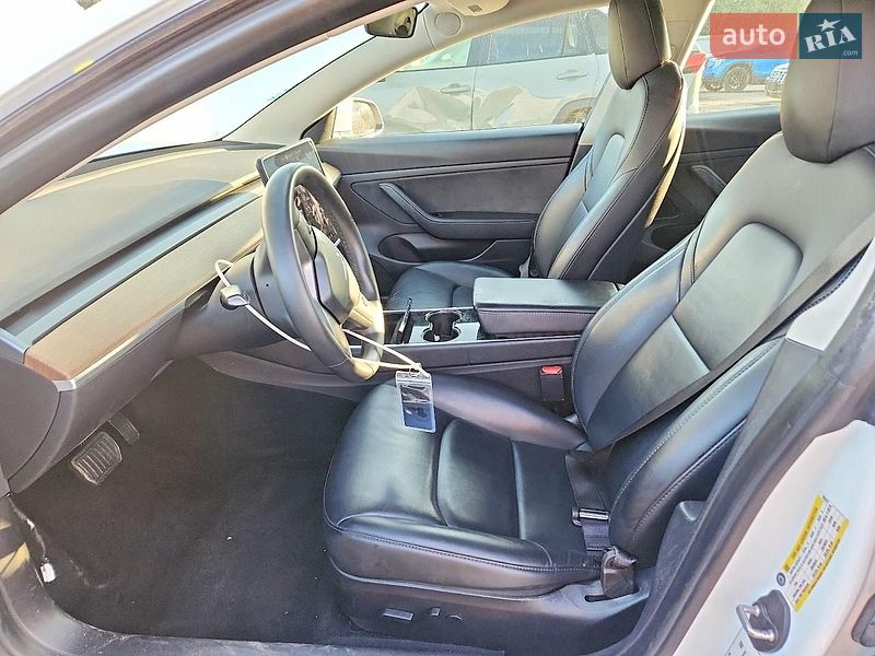 Седан Tesla Model 3 2020 в Тернополі фото 7 Седан Tesla Model 3 2020 в Тернополі