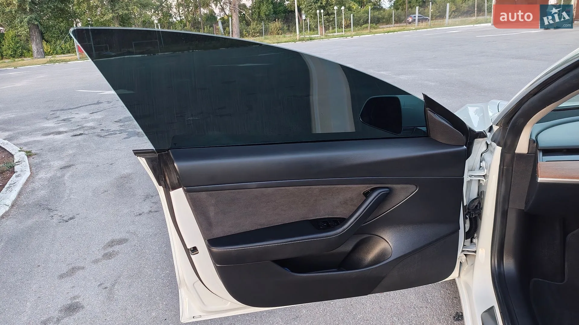 2020 Tesla Model 3 - мініатюра 27