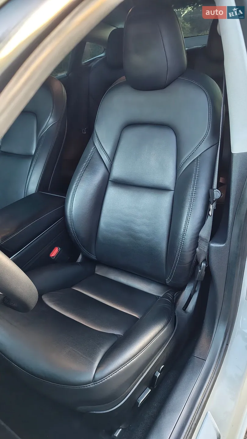 2020 Tesla Model 3 - мініатюра 30