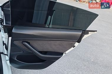 Седан Tesla Model 3 2020 в Киеве фото 38 Седан Tesla Model 3 2020 в Киеве