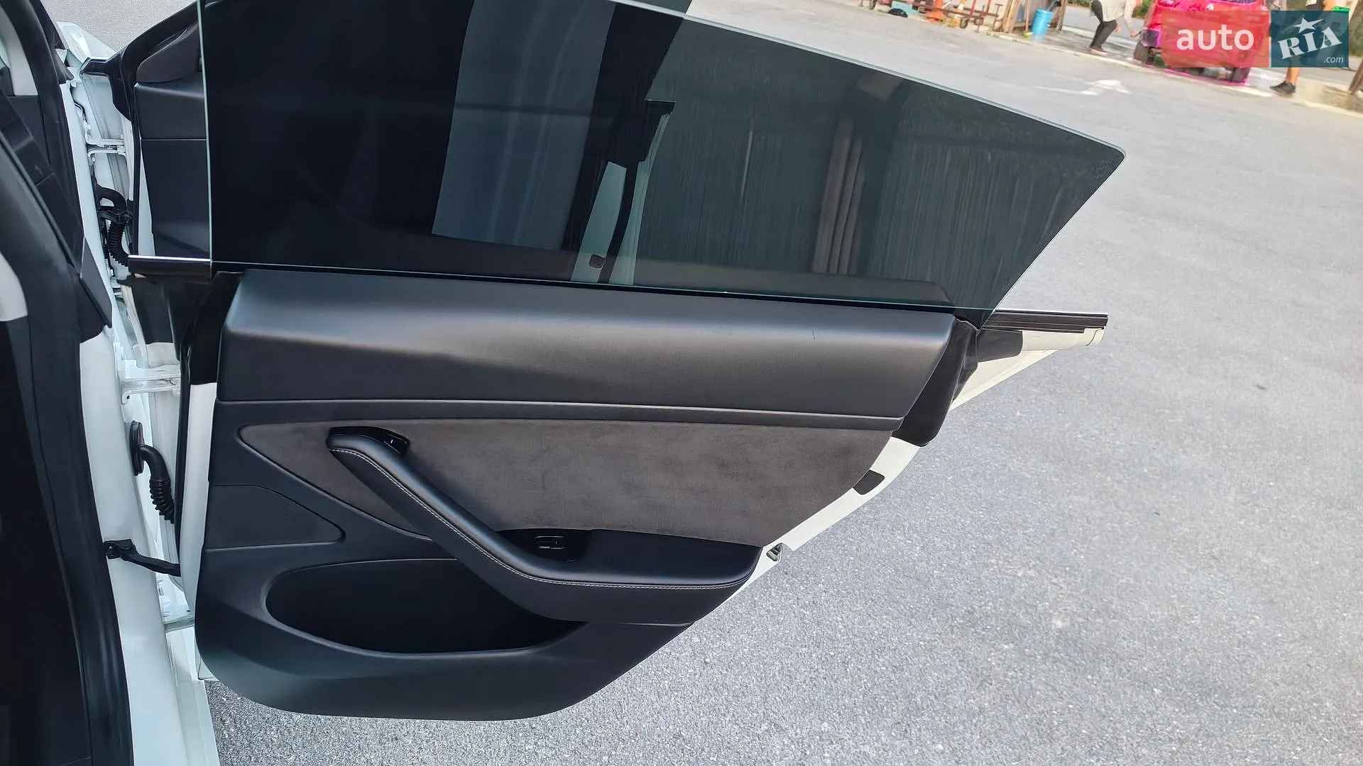 2020 Tesla Model 3 - мініатюра 38