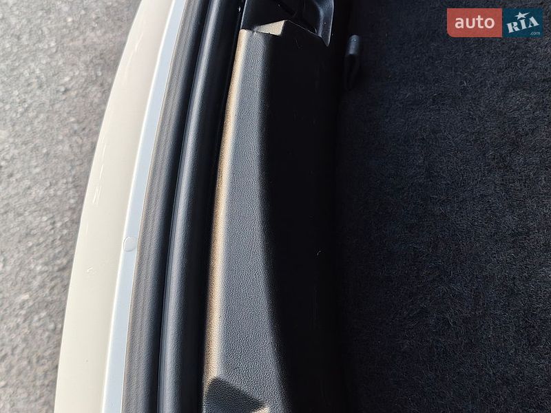 Седан Tesla Model 3 2020 в Киеве фото 48 Седан Tesla Model 3 2020 в Киеве