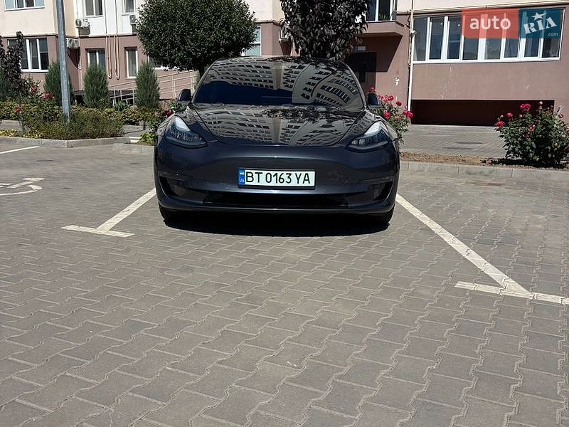 Седан Tesla Model 3 2018 в Одессе