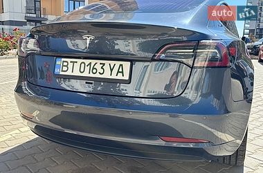 Седан Tesla Model 3 2018 в Одессе