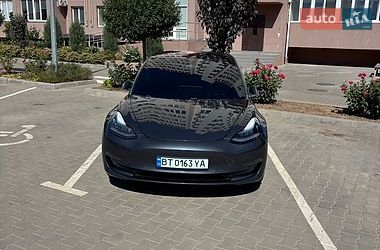 Седан Tesla Model 3 2018 в Одессе