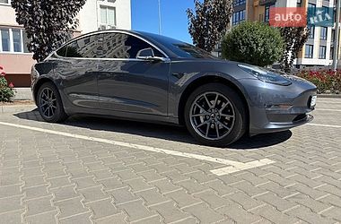 Седан Tesla Model 3 2018 в Одессе
