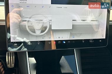 Седан Tesla Model 3 2018 в Одессе