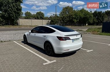 Седан Tesla Model 3 2023 в Киеве фото 7 Седан Tesla Model 3 2023 в Киеве