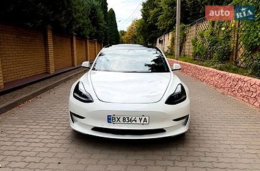Седан Tesla Model 3 2021 в Хмельницком