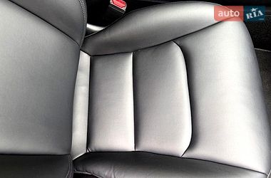 Седан Tesla Model 3 2021 в Хмельницком