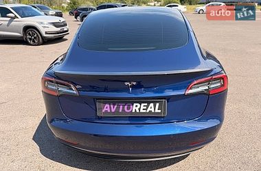 Седан Tesla Model 3 2022 в Кривом Роге
