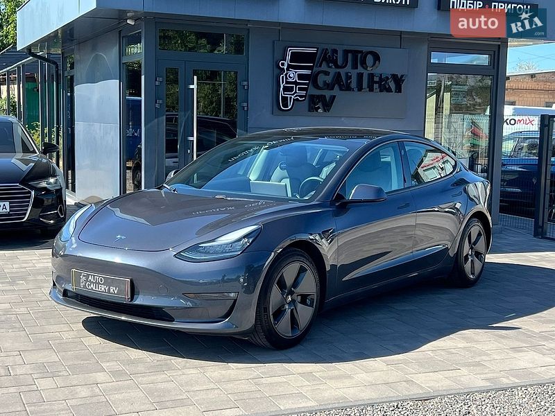 Tesla Model 3 2020 Tesla Model 3 2020