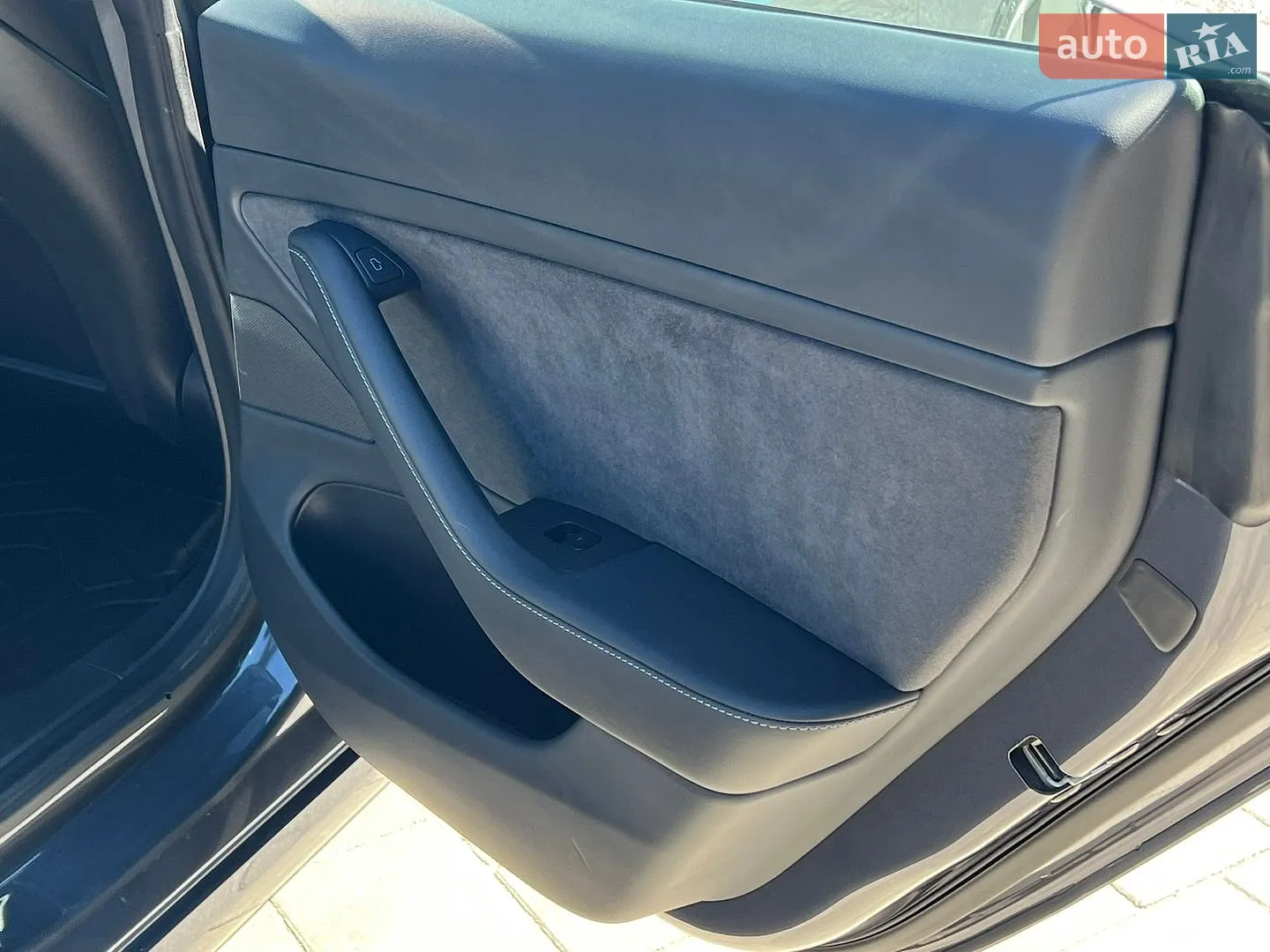 2020 Tesla Model 3 - мініатюра 26