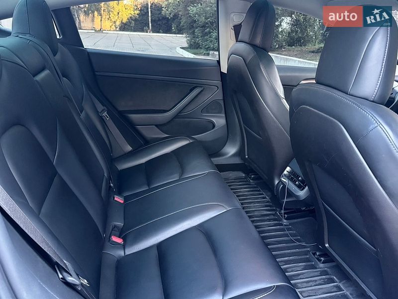 Седан Tesla Model 3 2019 в Белгороде-Днестровском