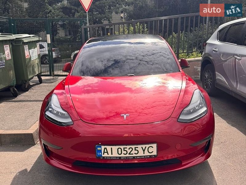 Седан Tesla Model 3 2020 в Киеве фото 2 Седан Tesla Model 3 2020 в Киеве