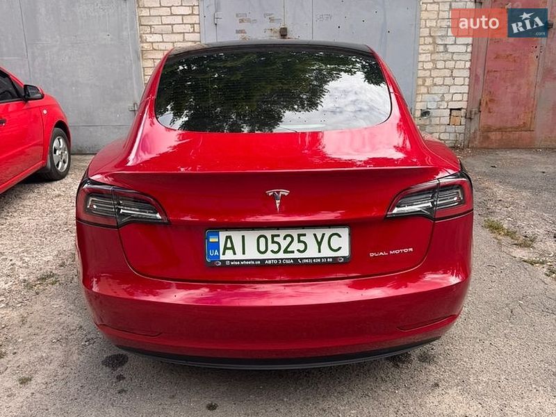 Седан Tesla Model 3 2020 в Киеве фото 7 Седан Tesla Model 3 2020 в Киеве