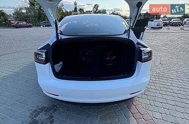 Седан Tesla Model 3 2022 в Харкові
