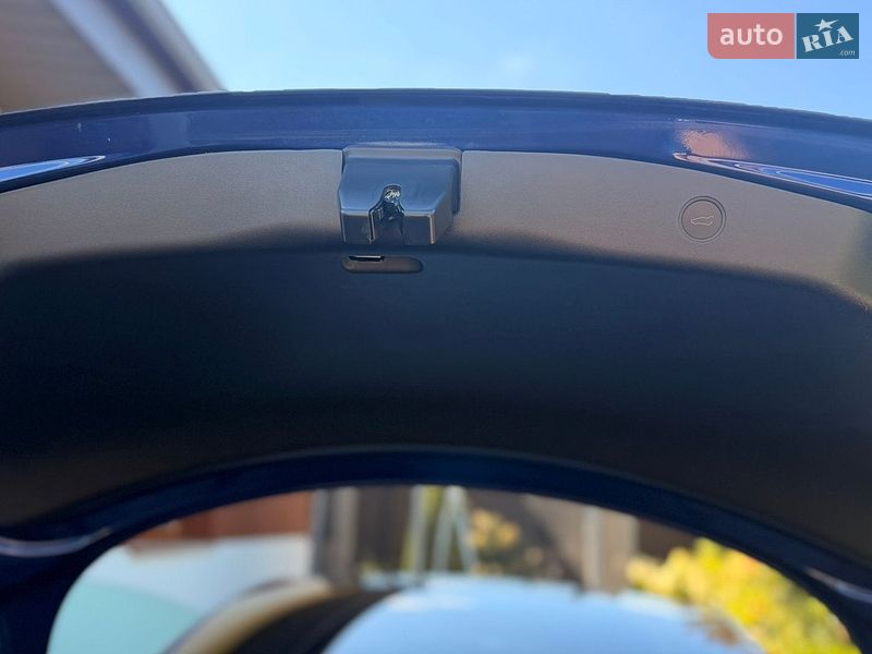 Седан Tesla Model 3 2022 в Рівному фото 25 Седан Tesla Model 3 2022 в Рівному