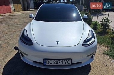 Седан Tesla Model 3 2021 в Львове фото Седан Tesla Model 3 2021 в Львове