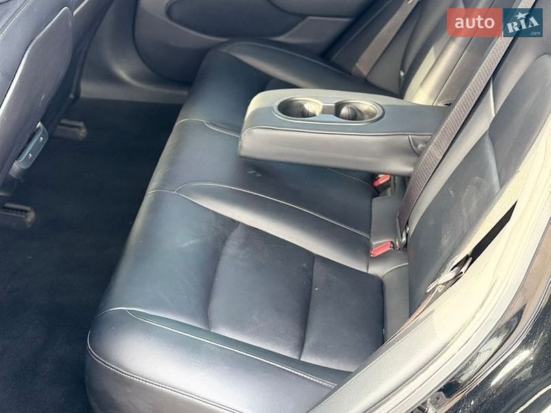 Седан Tesla Model 3 2018 в Києві фото 3 Седан Tesla Model 3 2018 в Києві