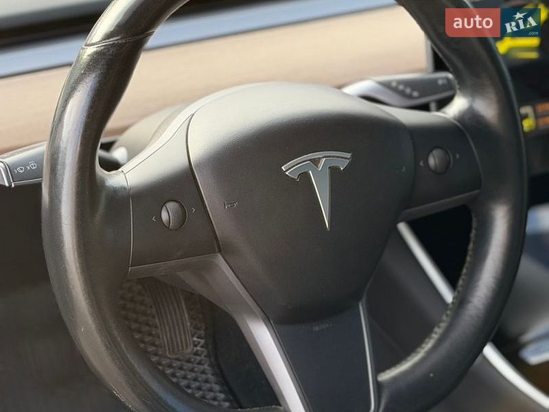 Седан Tesla Model 3 2018 в Києві фото 5 Седан Tesla Model 3 2018 в Києві