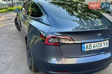 Седан Tesla Model 3 2020 в Вінниці