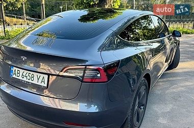 Седан Tesla Model 3 2020 в Вінниці
