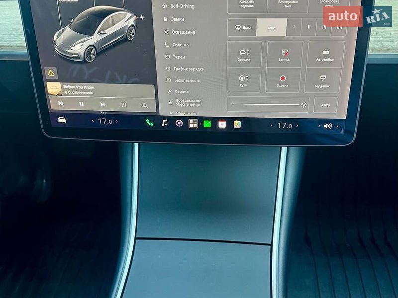 Седан Tesla Model 3 2020 в Вінниці