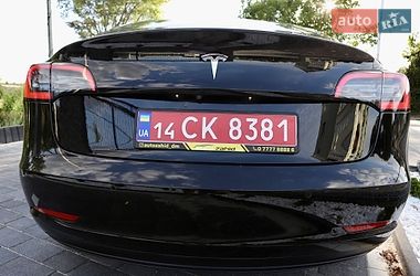 Седан Tesla Model 3 2018 в Дрогобыче