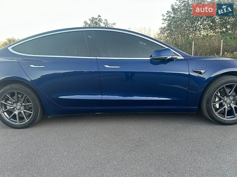 Седан Tesla Model 3 2018 в Виннице фото 10 Седан Tesla Model 3 2018 в Виннице