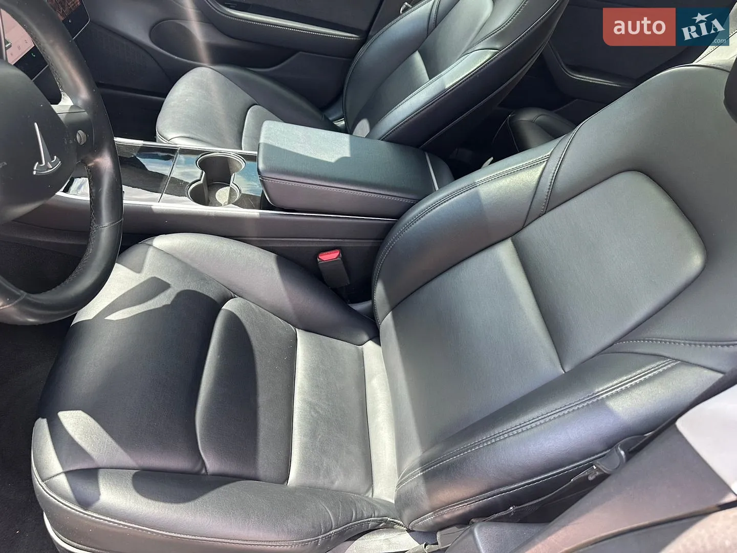 2018 Tesla Model 3 - мініатюра 31