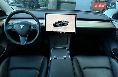 Седан Tesla Model 3 2022 в Одесі