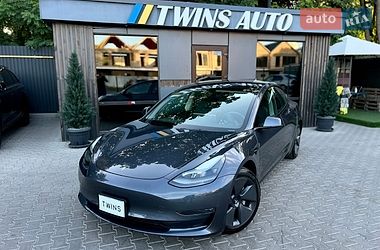 Седан Tesla Model 3 2022 в Одесі