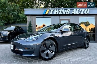 Седан Tesla Model 3 2022 в Одесі