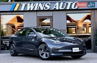 Седан Tesla Model 3 2022 в Одесі