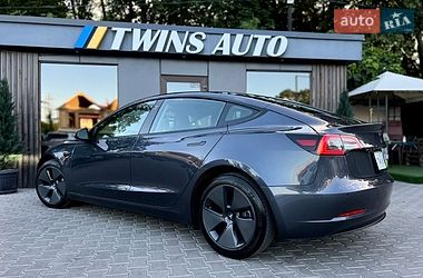 Седан Tesla Model 3 2022 в Одесі