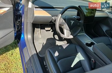 Седан Tesla Model 3 2023 в Краснокутську
