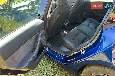 Седан Tesla Model 3 2023 в Краснокутске