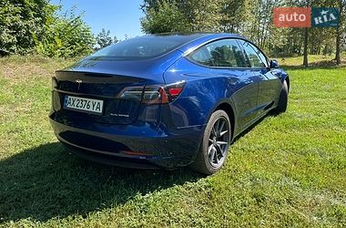Седан Tesla Model 3 2023 в Краснокутске