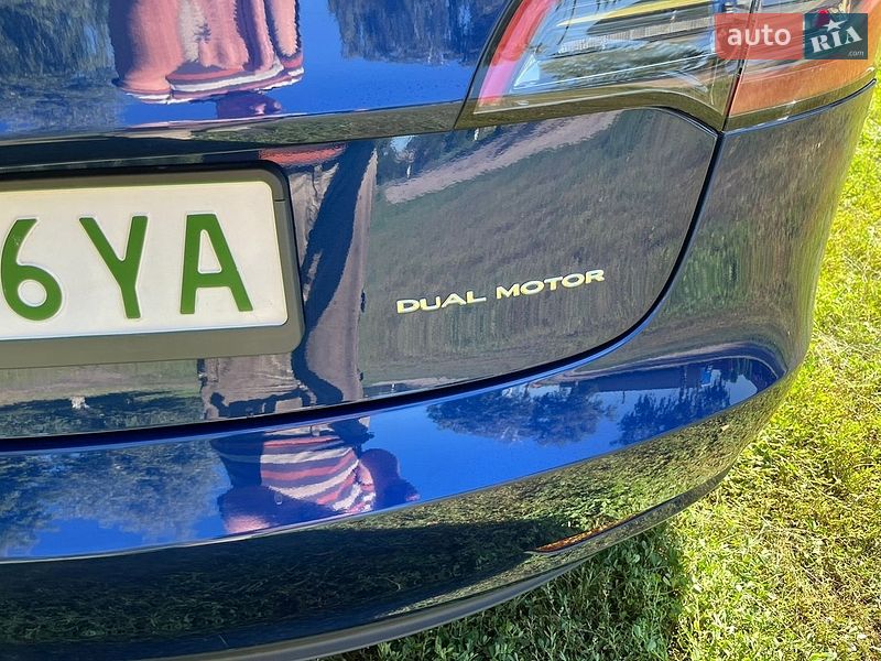 Седан Tesla Model 3 2023 в Краснокутске