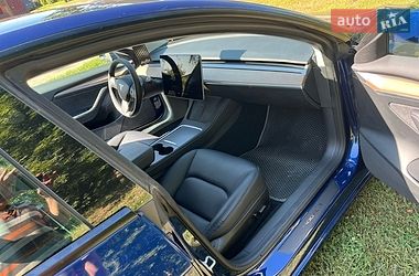 Седан Tesla Model 3 2023 в Краснокутске