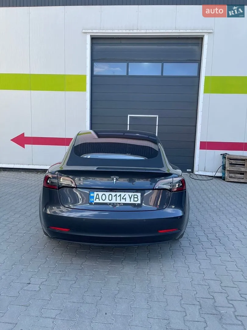 2018 Tesla Model 3 - мініатюра 10