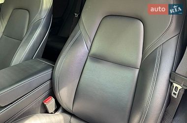 Седан Tesla Model 3 2020 в Харкові