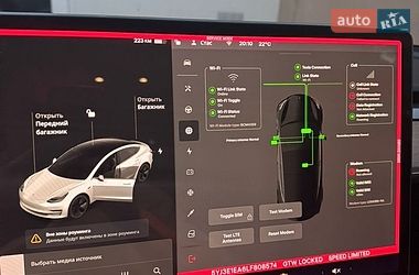 Седан Tesla Model 3 2020 в Харкові