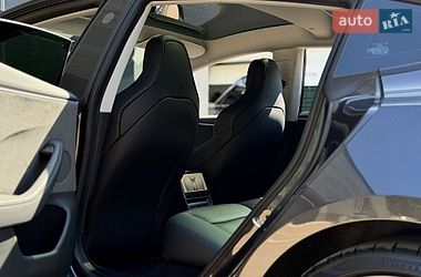 Седан Tesla Model 3 2024 в Киеве фото 16 Седан Tesla Model 3 2024 в Киеве