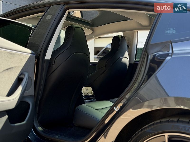 Седан Tesla Model 3 2024 в Киеве фото 16 Седан Tesla Model 3 2024 в Киеве