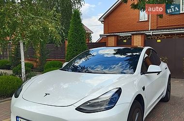Седан Tesla Model 3 2020 в Николаеве