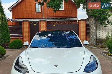 Седан Tesla Model 3 2020 в Николаеве